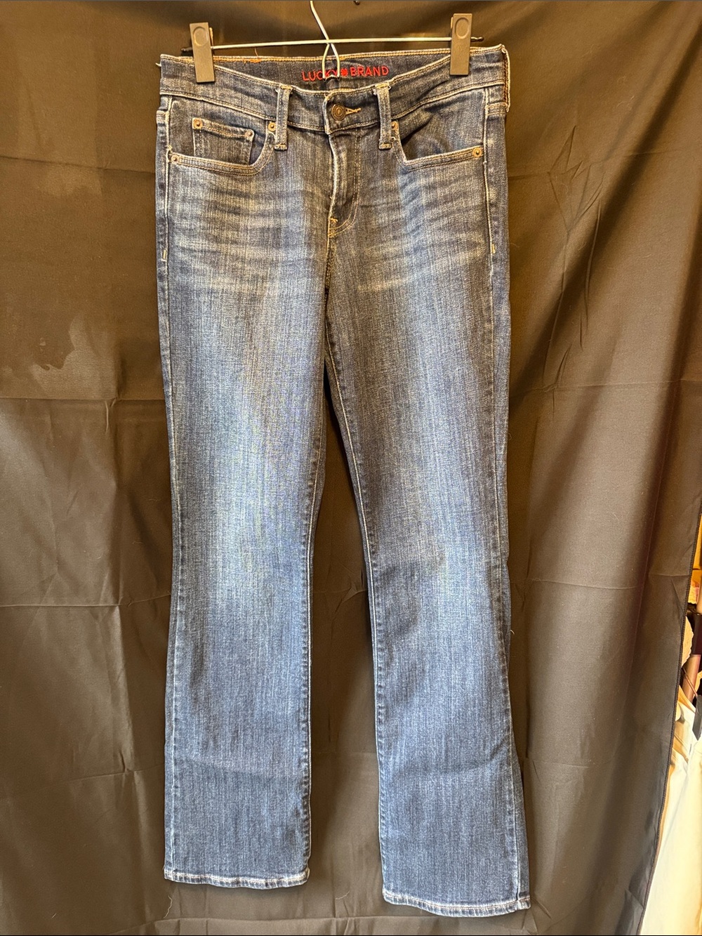 2/28 regular Lucky Brand Women's Boot Cut Jeans - Medium Blue Wash